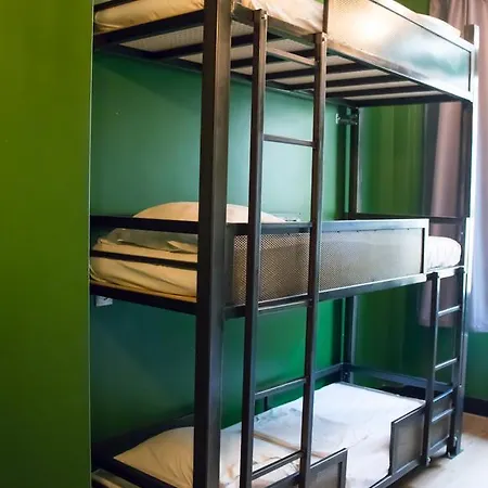 Annemarie Hostal Ámsterdam
