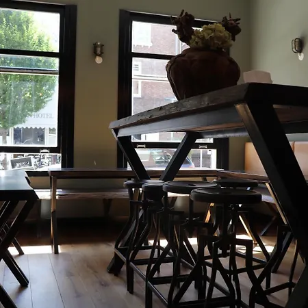 阿姆斯特丹安玛丽旅馆 * 阿姆斯特丹