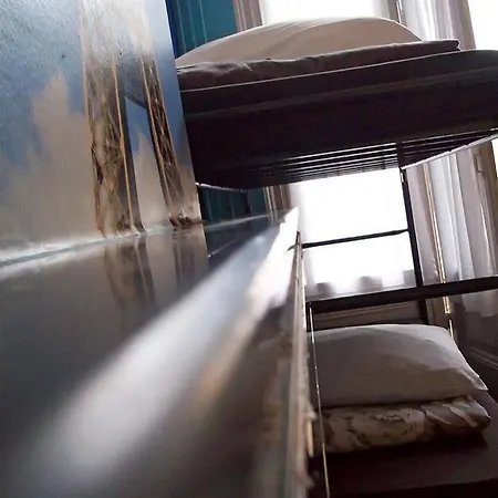 阿姆斯特丹安玛丽旅馆