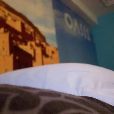 شباب آنا ماري * أمستردام