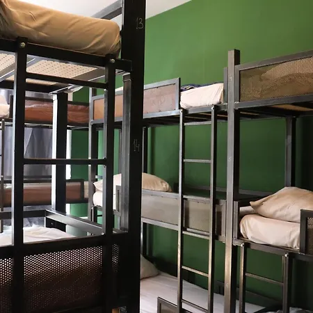 Hostel Annemarie *